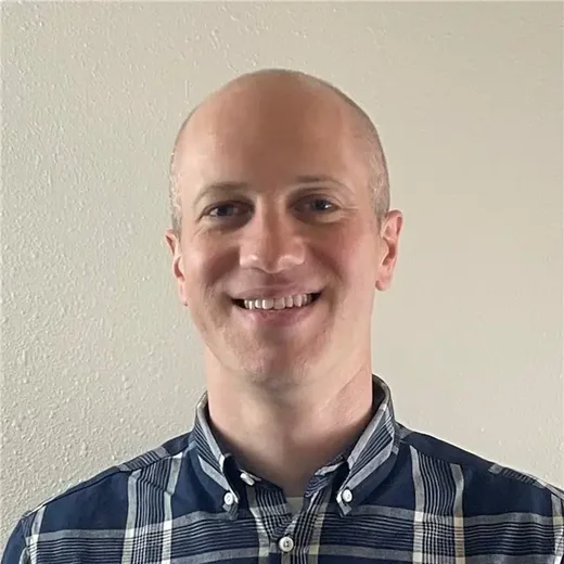Josh Miller, handyman and Handyman Standard customer